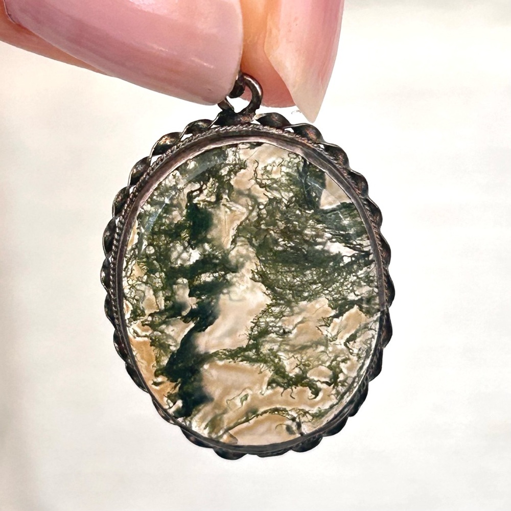 Vintage Sterling Silver Moss Agate Stone Gemstone Pendant 1 inch Oval Charm